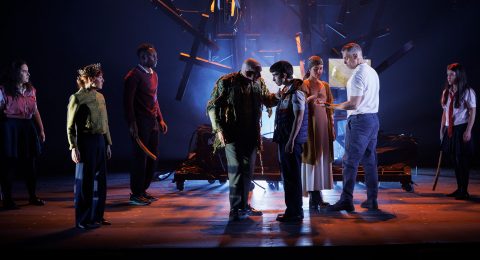 un-monstruo-viene-a-verme-web-2